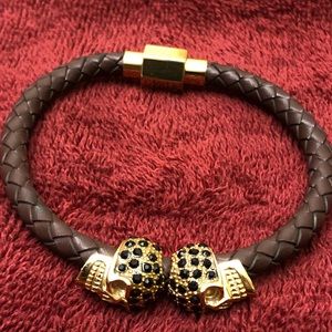 Braided leather magnet bracelet